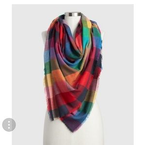 ISO! GAP Cozy Blanket Scarf Multi